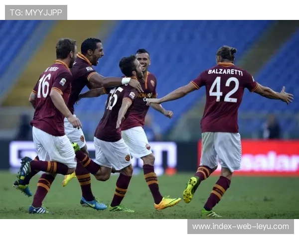 巴萨门将加西亚扑救瞬间，防线组织体现战术协同